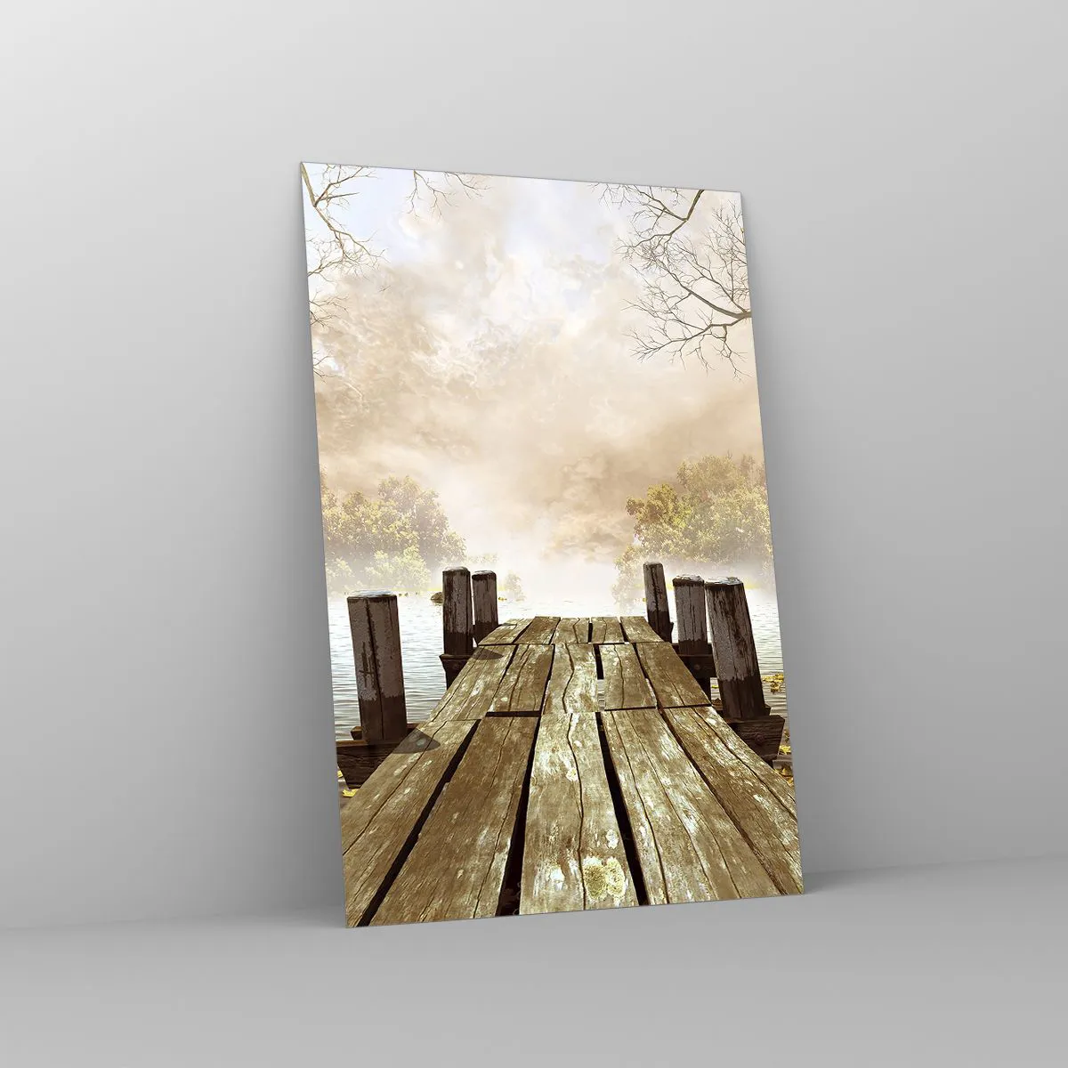 Obraz na szkle - Drewniane molo prowadzące na spokojne jezioro w porannej mgle - 80x120cm - Łagodny smutek jesieni - Nowoczesna dekoracja ścienna do salonu i sypialni ARTTOR