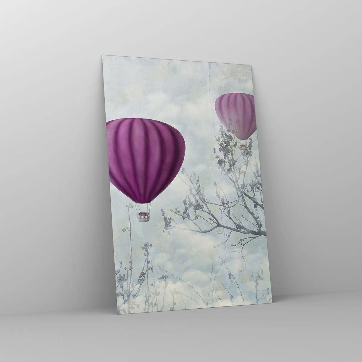 Impression sur verre - Image sur verre - Des ballons violets flottant au-dessus des arbres dans les nuages - 80x120cm - Comme des navires dans le ciel - Décoration murale moderne pour le salon et la chambre ARTTOR