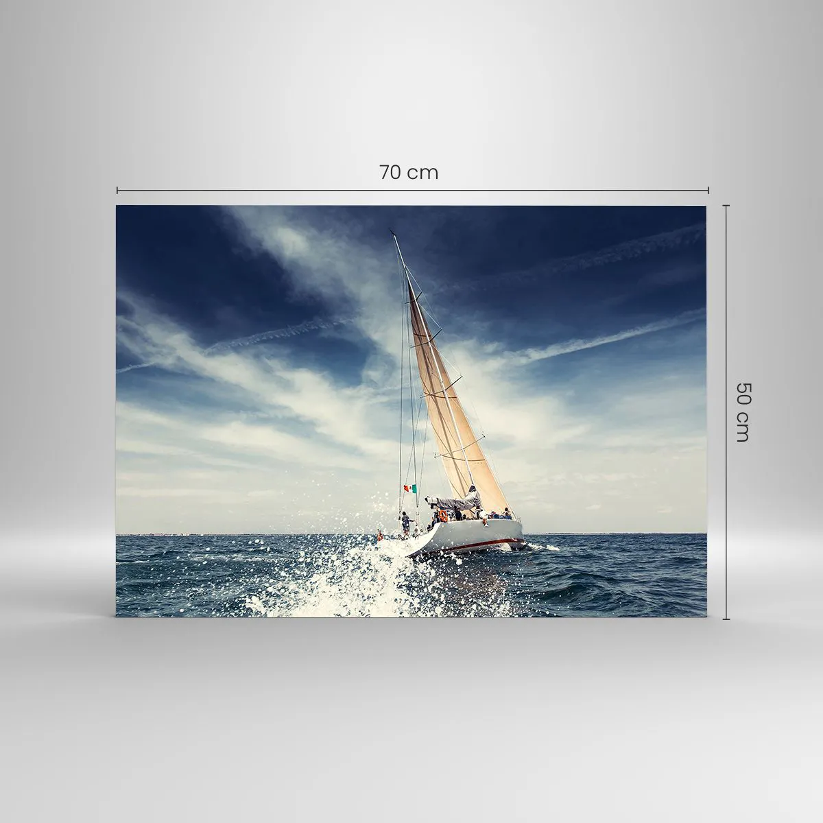 Cuadro sobre vidrio - Impresiones sobre Vidrio - Un yate navegando en un mar tempestuoso bajo un cielo azul. - 70x50cm - ¡No nos alcanzarán! - Decoración de pared moderna para salón y dormitorio ARTTOR