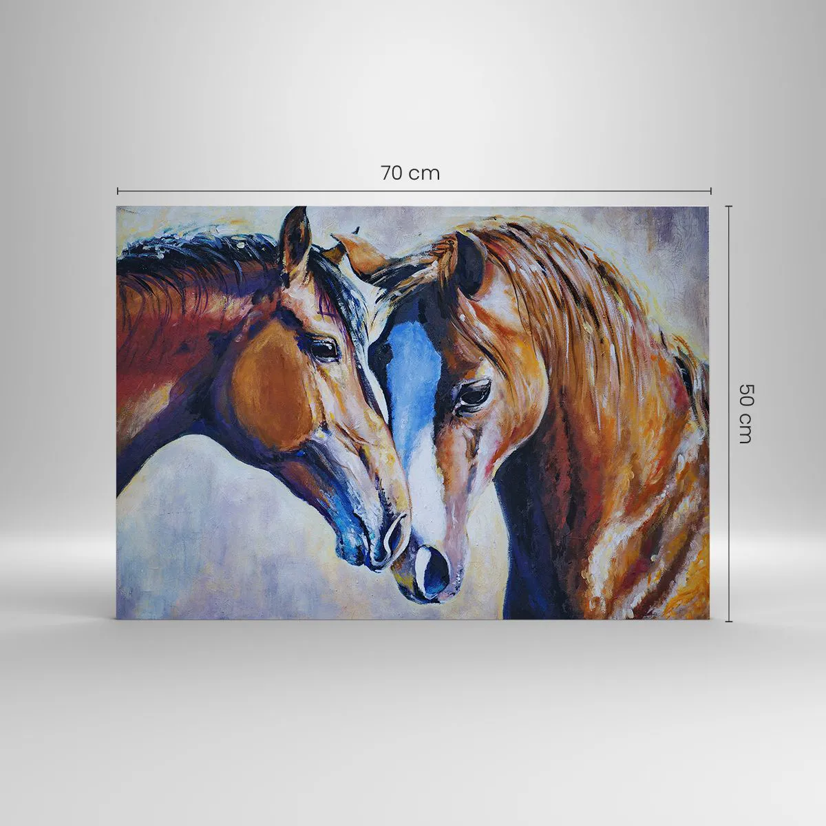 Obraz na szkle - Dwa konie w czułym geście bliskości - 70x50cm - Czy to jest przyjaźń? czy to jest kochanie? - Nowoczesna dekoracja ścienna do salonu i sypialni ARTTOR