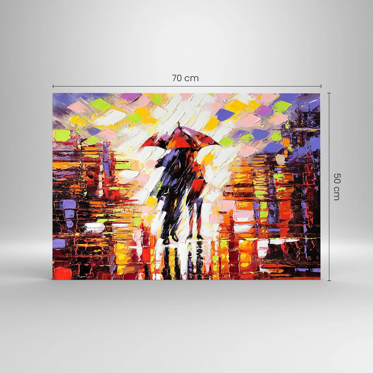 Glastavla - Bild på glas - Ett par under ett rött paraply i en färgglad stad - 70x50cm - Tillsammans genom natten och regnet - Modern väggdekoration för vardagsrum och sovrum ARTTOR