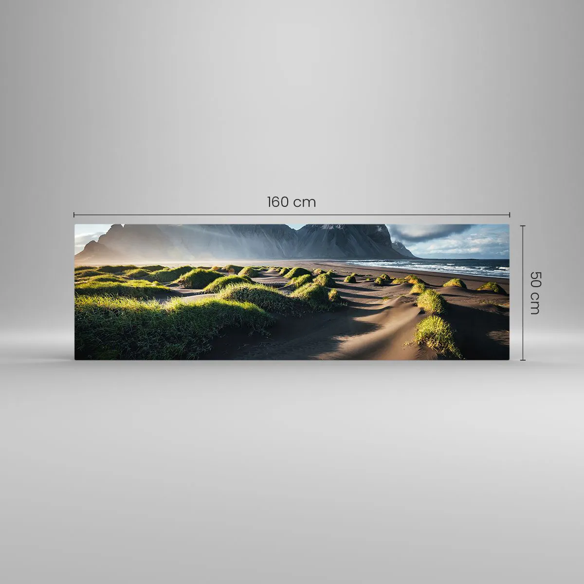 Impression sur verre - Image sur verre - Dunes vertes avec un arrière-plan montagneux sous un ciel bleu - 160x50cm - Harmonie des éléments - Décoration murale moderne pour le salon et la chambre ARTTOR