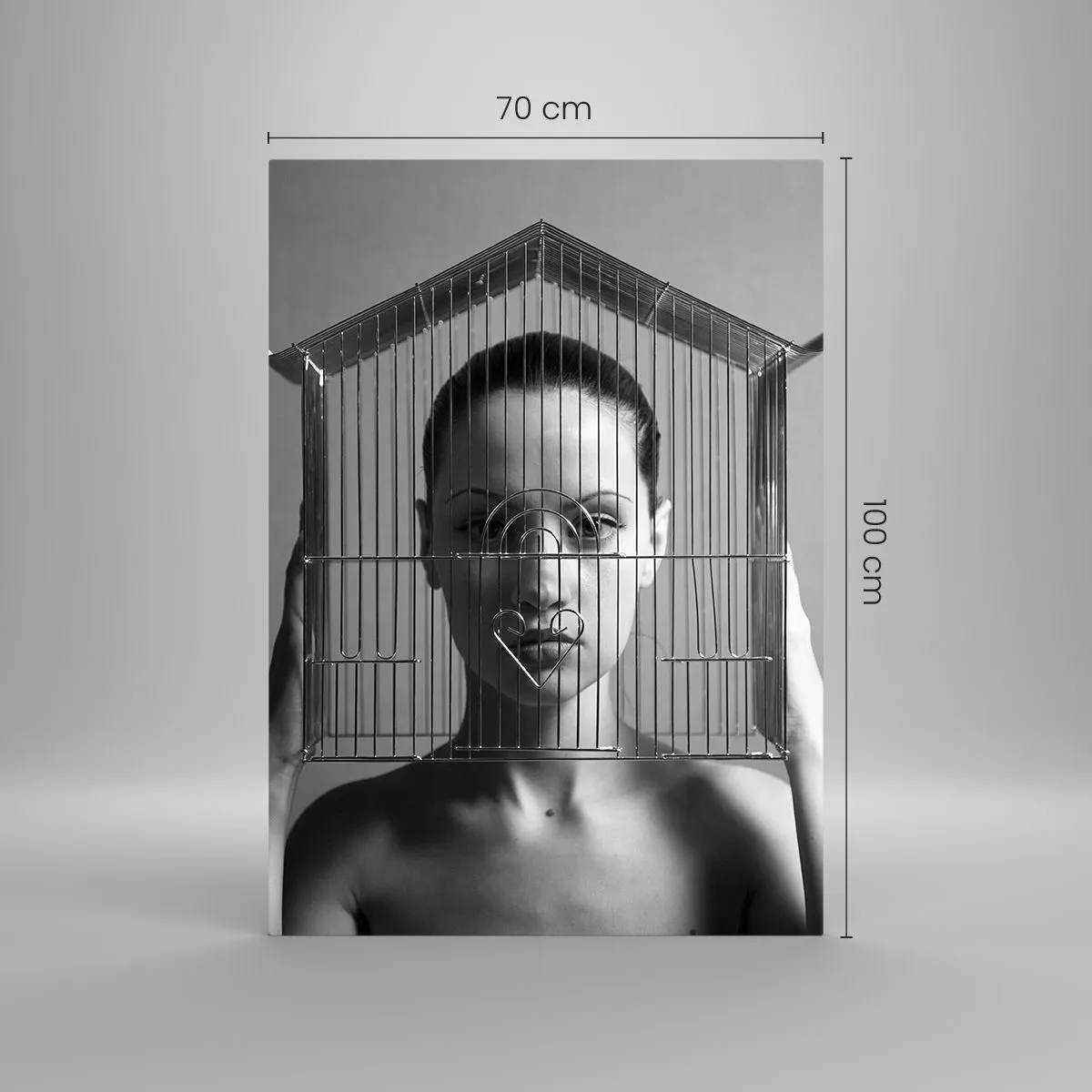 Obraz na szkle - Kobieta za klatką w surrealistycznym stylu - 70x100cm - Portret nieco surrealistyczny - Nowoczesna dekoracja ścienna do salonu i sypialni ARTTOR