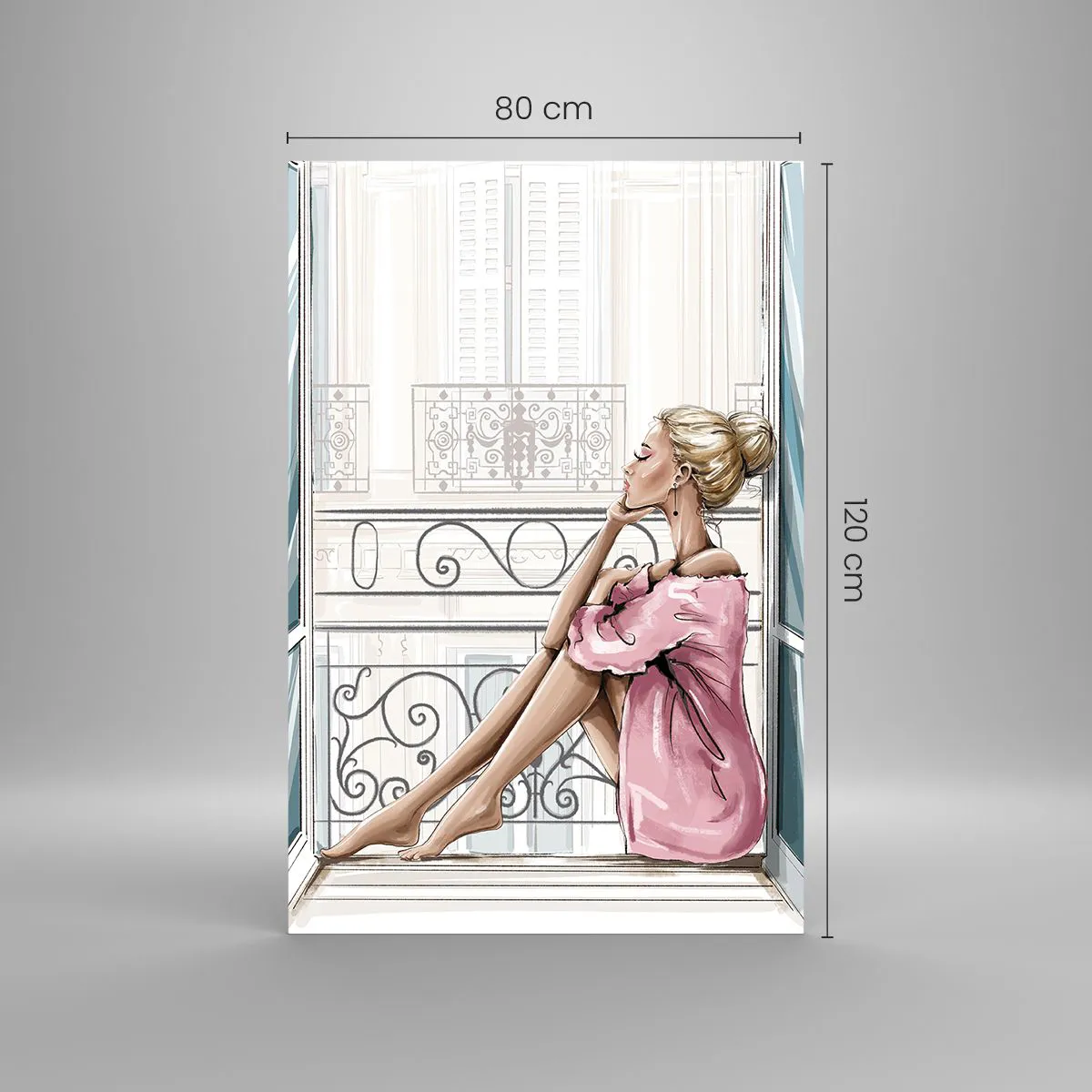 Obraz na szkle - Kobieta w różowej sukience siedząca na oknie z widokiem na paryską kamienicę - 80x120cm - Paryski poranek - Nowoczesna dekoracja ścienna do salonu i sypialni ARTTOR