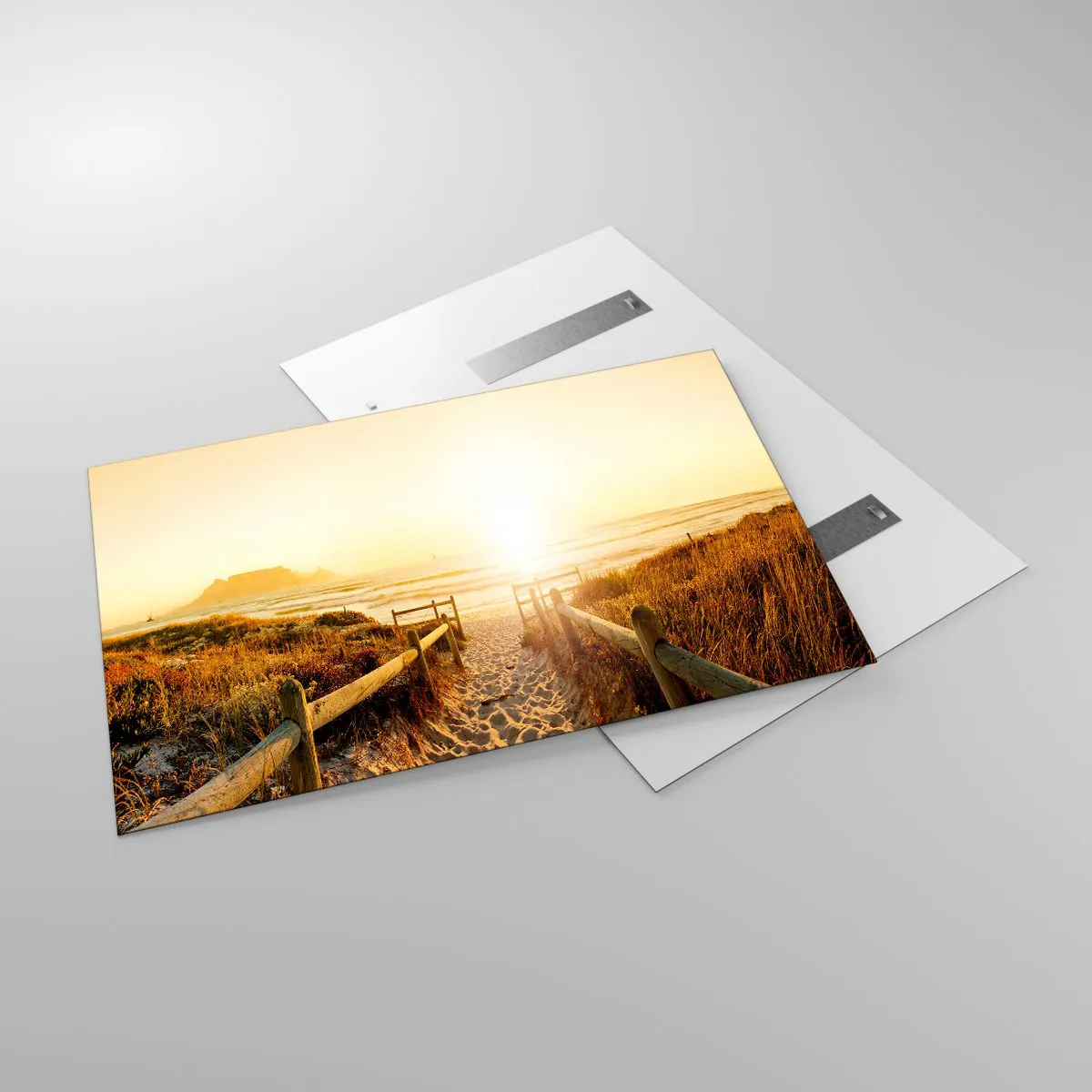 Cuadro sobre vidrio - Impresiones sobre Vidrio - Camino sobre la duna que conduce a la playa al atardecer - 120x80cm - A través de la duna, hacia el sol - Decoración de pared moderna para salón y dormitorio ARTTOR