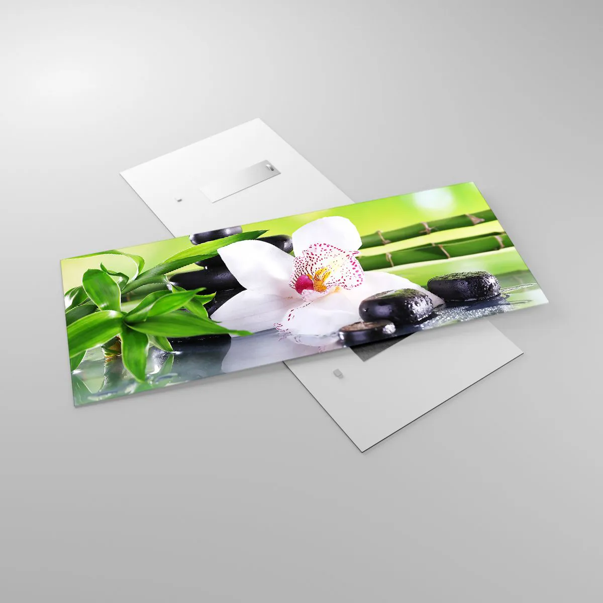 Obraz na szkle - Orchidea, kamienie i bambus w harmonijnej kompozycji spa - 120x50cm - Chłodna świeżość - Nowoczesna dekoracja ścienna do salonu i sypialni ARTTOR