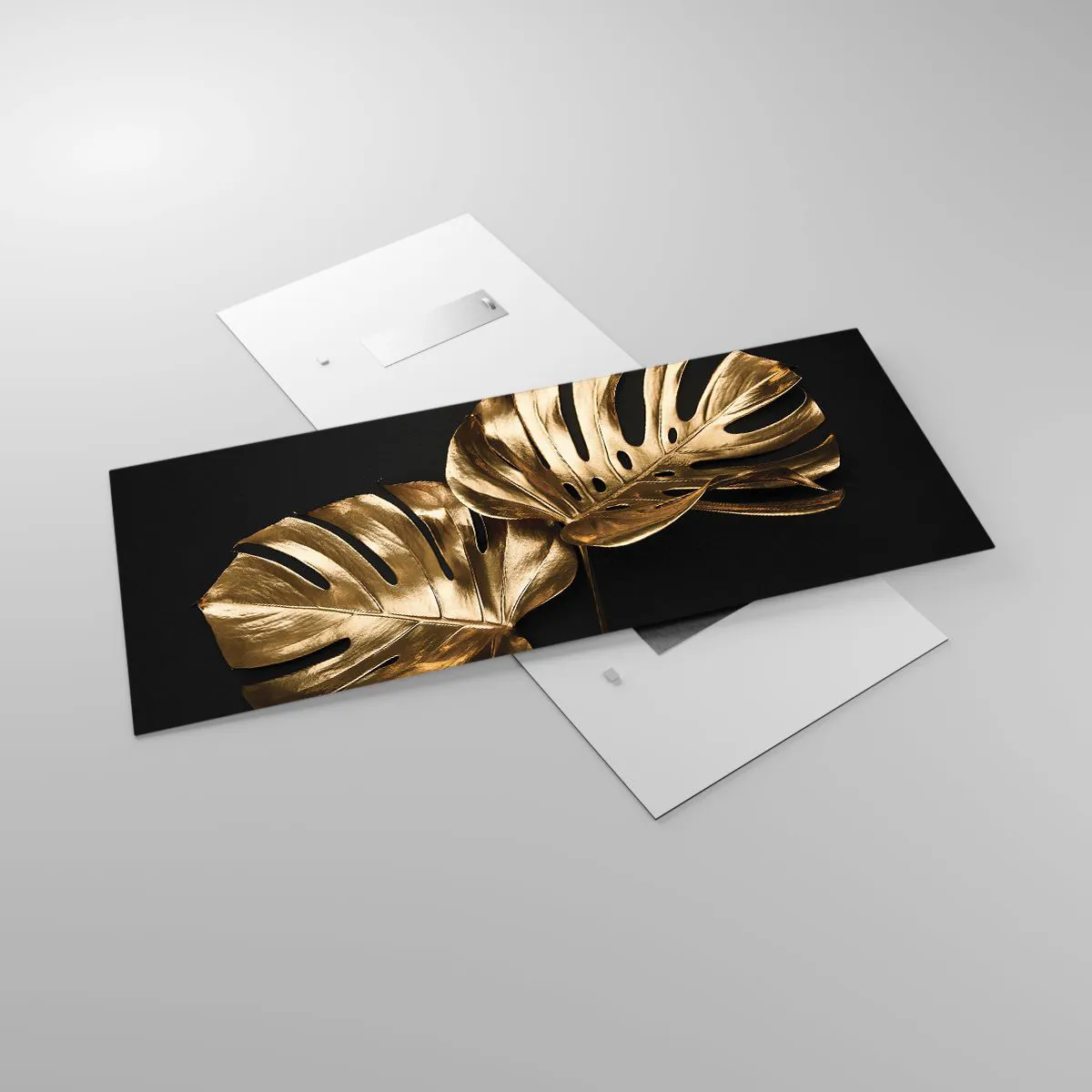 Glasbild - Bild auf glas - Goldene Monstera-Blätter auf schwarzem Hintergrund - 120x50cm - Die Schätze der Natur - Moderne Wanddekoration für Wohnzimmer und Schlafzimmer ARTTOR