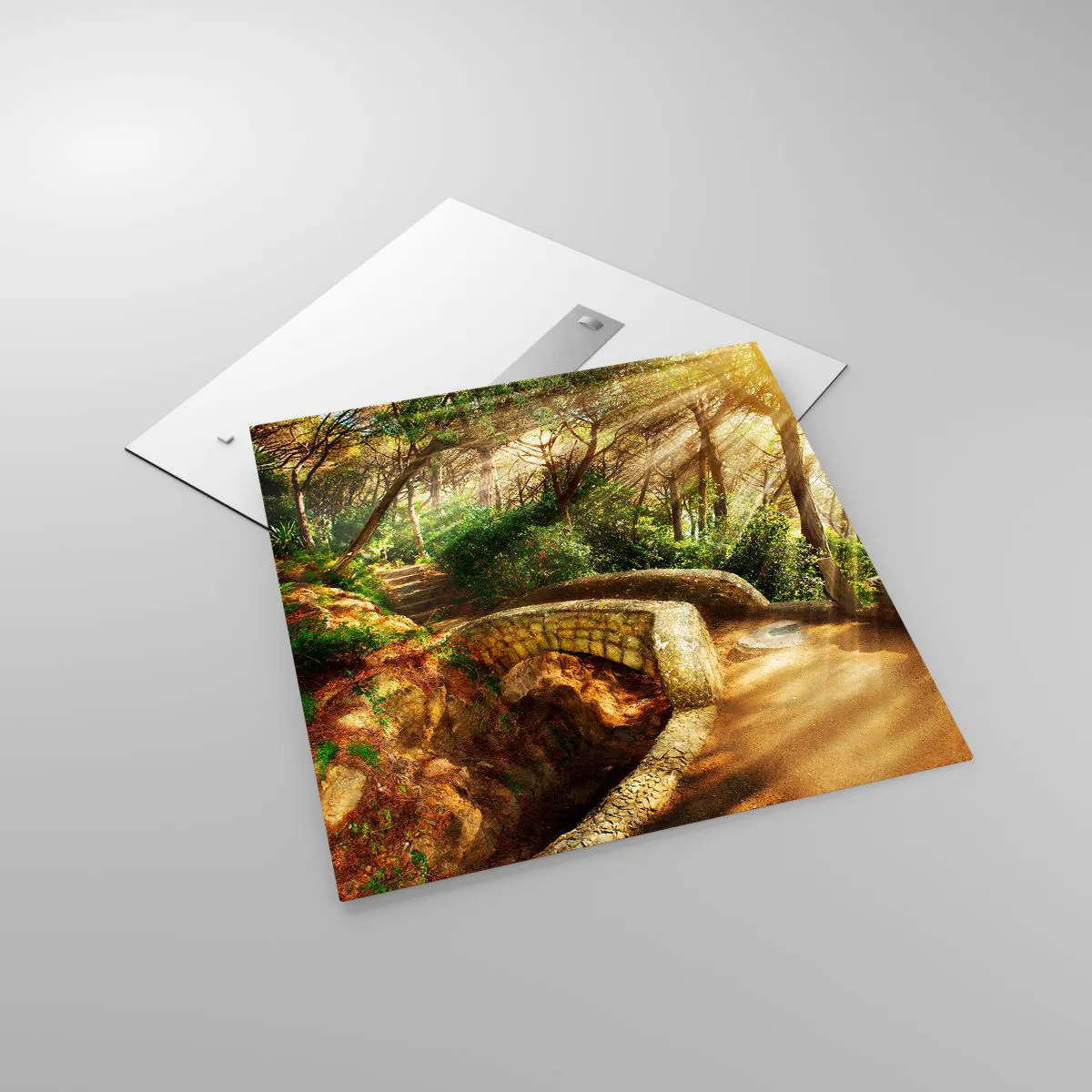 Impression sur verre - Image sur verre - Directement du pont dans une forêt de conte de fées - 70x70 cm