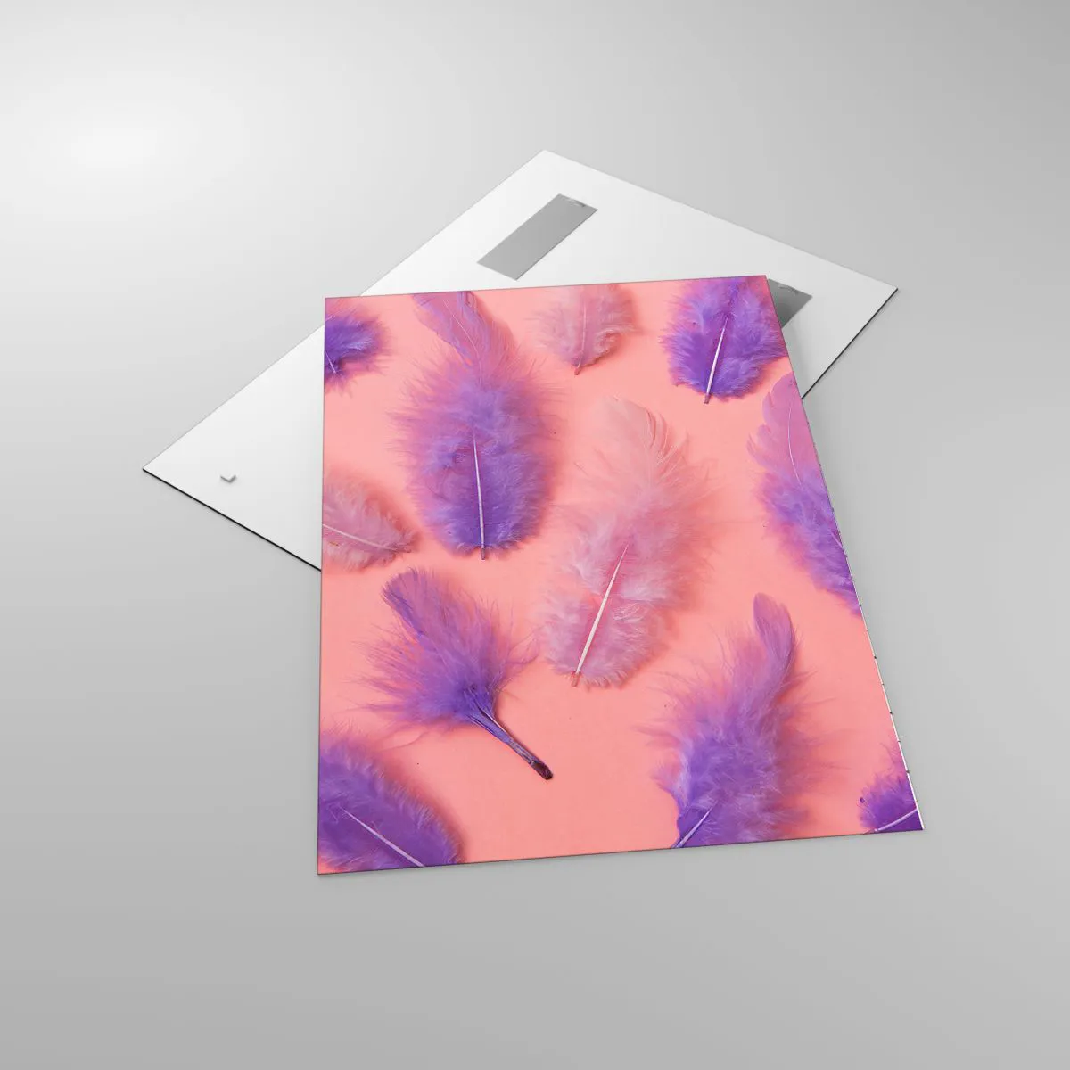 Impression sur verre - Image sur verre - Plumes violettes et roses sur fond pastel - 70x100cm - Oiseau de désir lilas - Décoration murale moderne pour le salon et la chambre ARTTOR