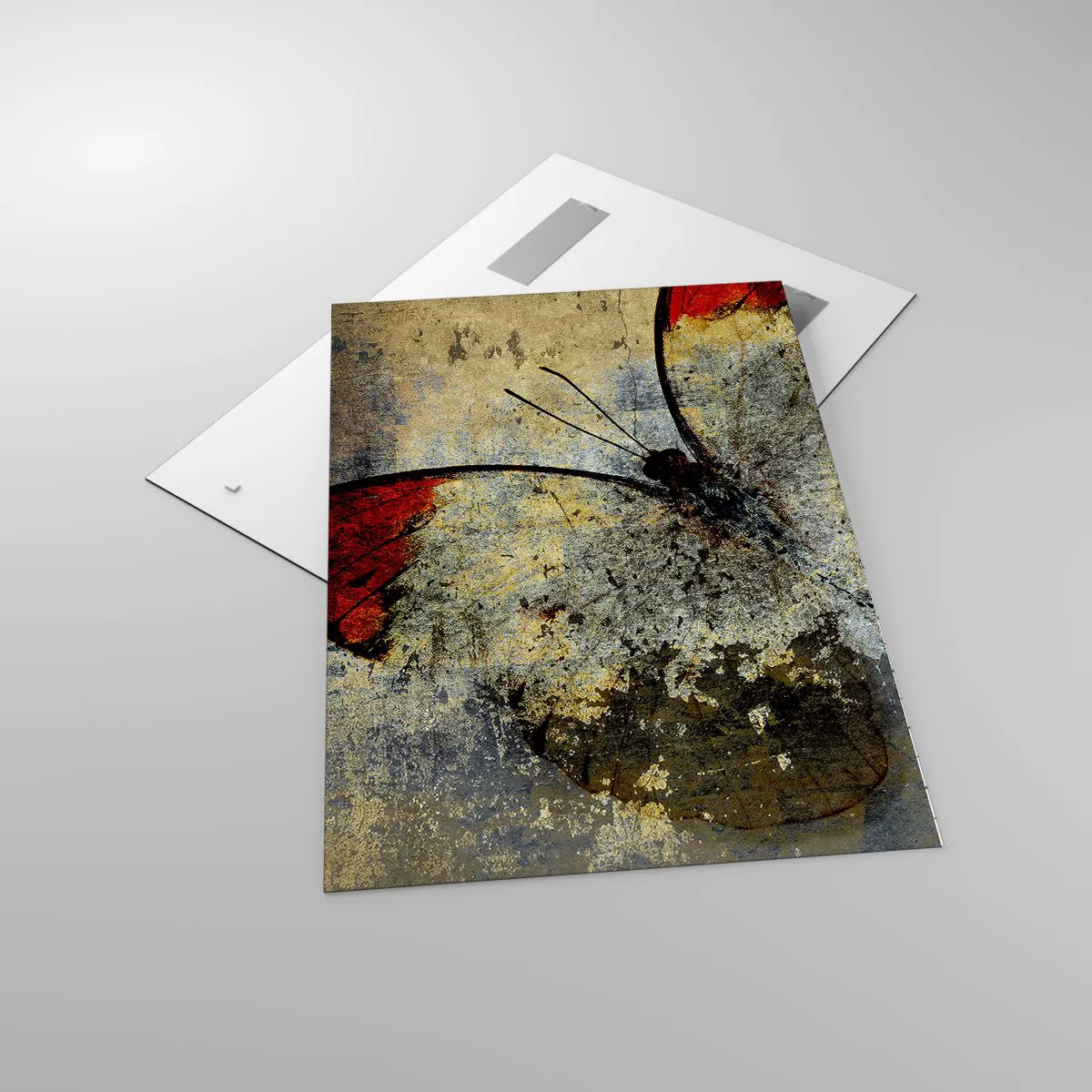 Glasbild - Bild auf glas - Ein Schmetterling in Rot- und Grautönen auf strukturiertem Hintergrund - 70x100cm - Pass auf, bevor ich verschwinde - Moderne Wanddekoration für Wohnzimmer und Schlafzimmer ARTTOR