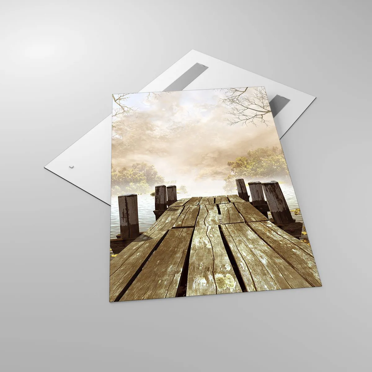 Obraz na szkle - Drewniane molo prowadzące na spokojne jezioro w porannej mgle - 80x120cm - Łagodny smutek jesieni - Nowoczesna dekoracja ścienna do salonu i sypialni ARTTOR
