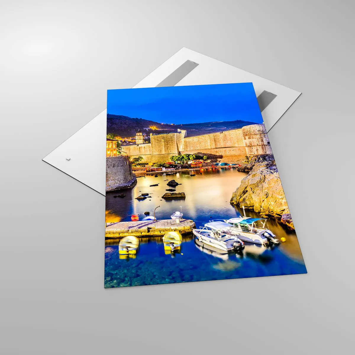 Obraz na skle - Žiarivá noc nad Jadranom - 80x120 cm