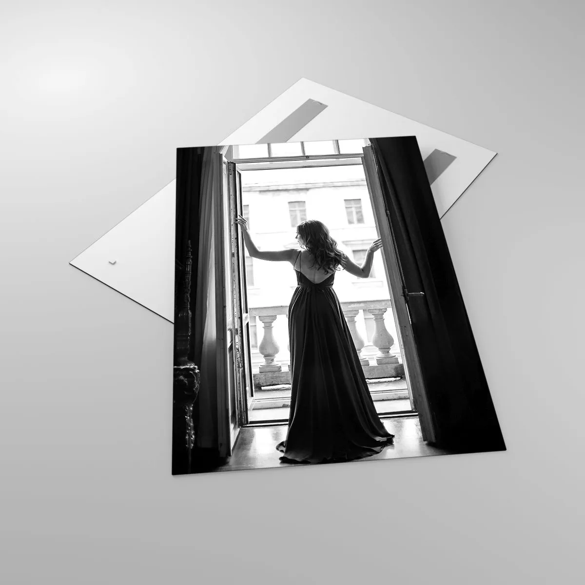 Tablou pe sticlă - Splendoare alb-negru - 80x120 cm