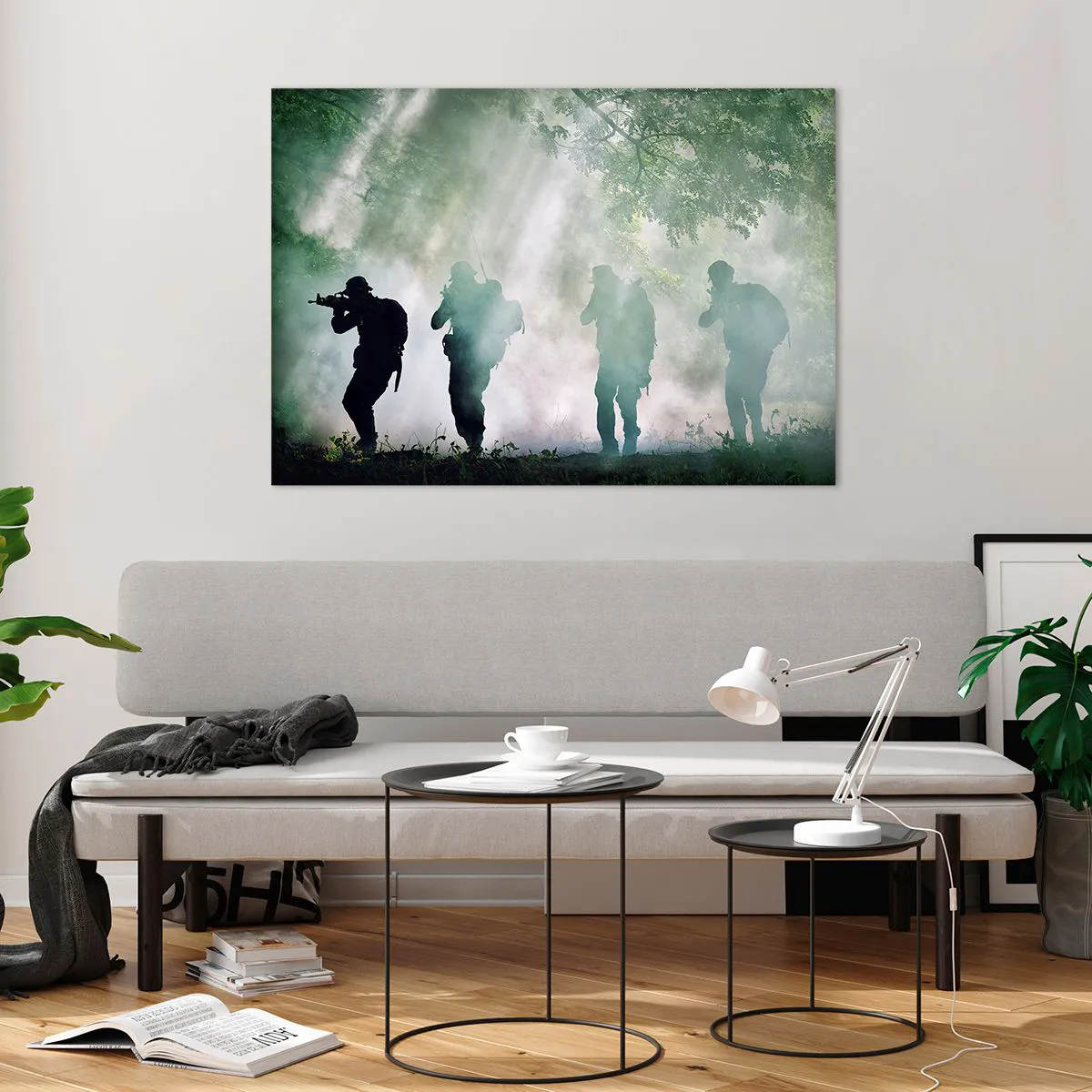 Impression sur verre - Image sur verre - Un groupe de soldats en fumée, marchant dans la forêt, en état d'alerte maximale - 100x70cm - Un pour tous… - Décoration murale moderne pour le salon et la chambre ARTTOR
