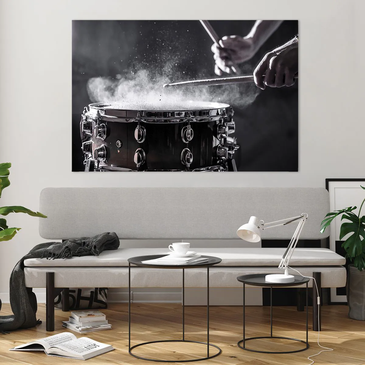 Obraz na szkle - Perkusja w ruchu z unoszącym się pudrem - 120x80cm - Puls muzyki - Nowoczesna dekoracja ścienna do salonu, kuchni i sypialni ARTTOR