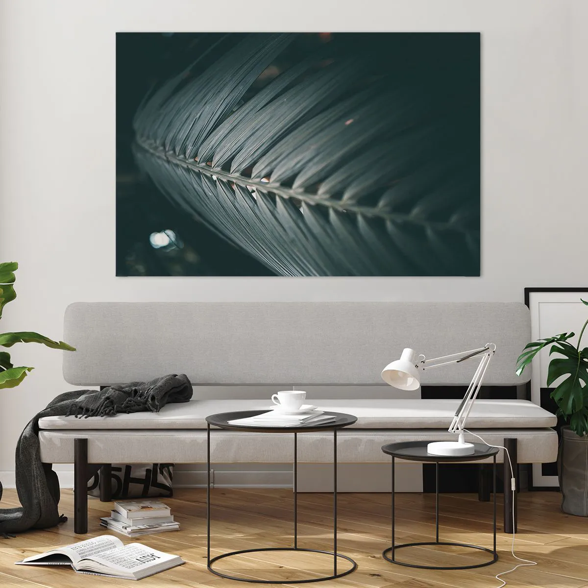 Glasbild - Bild auf glas - Nahaufnahme eines dunkelgrünen Palmblattes mit Lichtreflexion - 120x80cm - Die Präzision der Natur - Moderne Wanddekoration für Wohnzimmer und Schlafzimmer ARTTOR