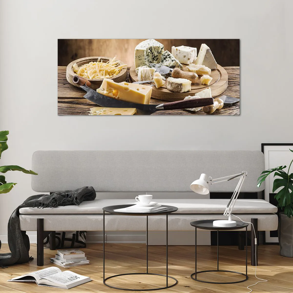 Cuadro sobre vidrio - Impresiones sobre Vidrio - Una tabla de quesos con diferentes tipos sobre una mesa de madera. - 120x50cm - Degustación de quesos - Decoración de pared moderna para salón y dormitorio ARTTOR