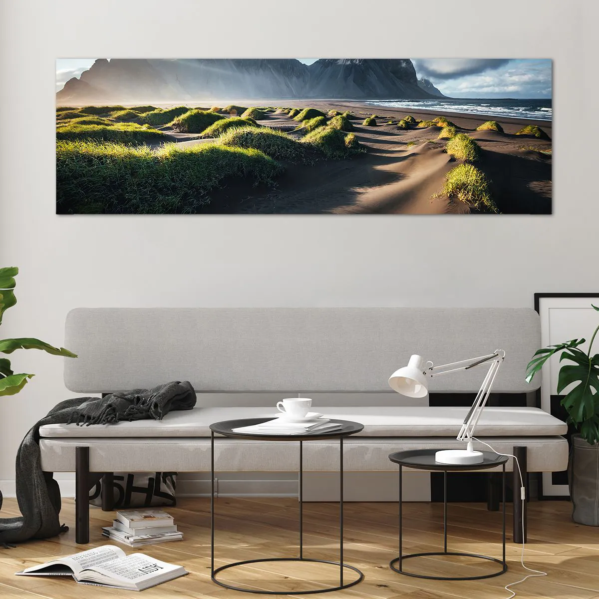 Impression sur verre - Image sur verre - Dunes vertes avec un arrière-plan montagneux sous un ciel bleu - 160x50cm - Harmonie des éléments - Décoration murale moderne pour le salon et la chambre ARTTOR