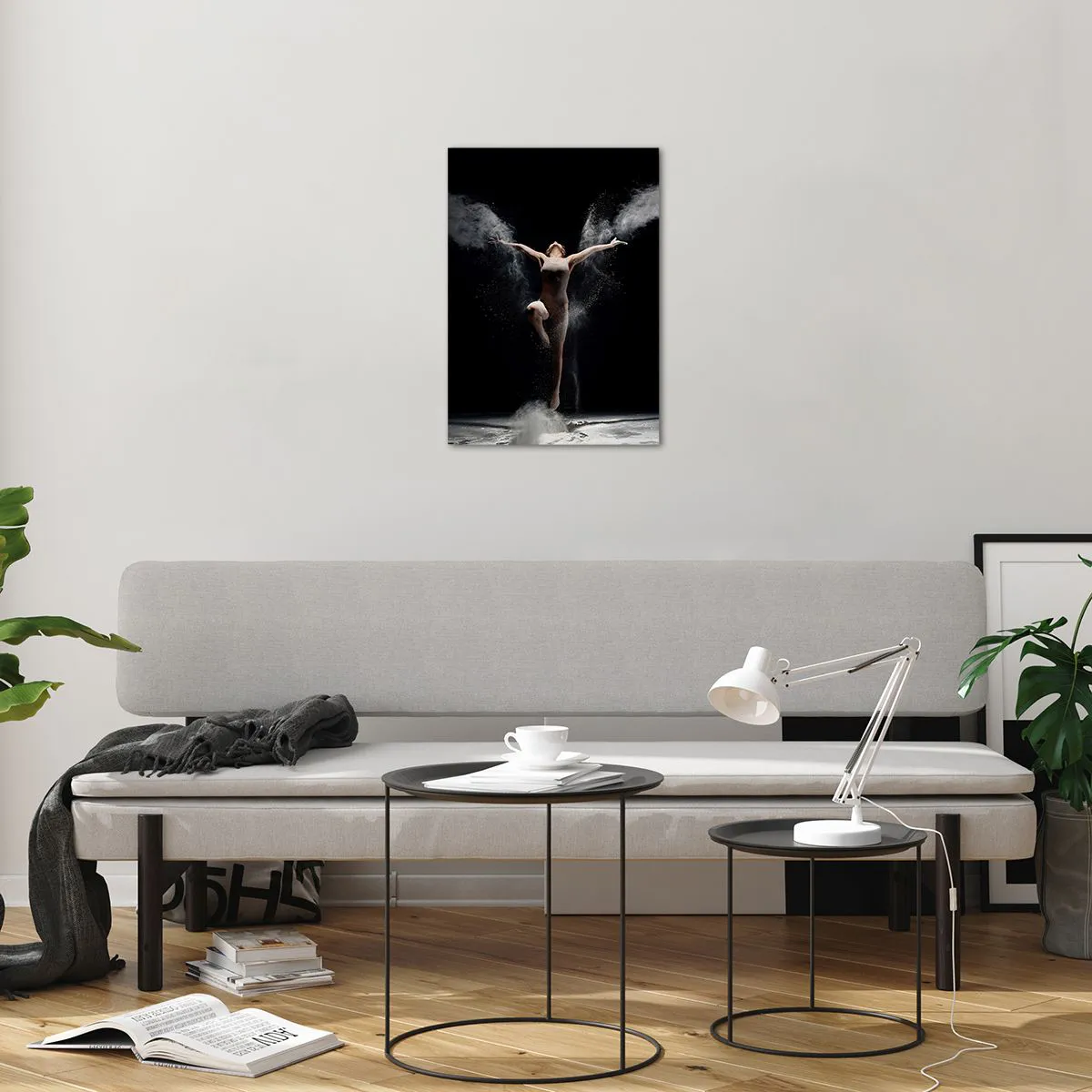 Glasbild - Bild auf glas - Eine Tänzerin in Pulverwolken vor schwarzem Hintergrund - 50x70cm - Elfen existieren - Moderne Wanddekoration für Wohnzimmer und Schlafzimmer ARTTOR