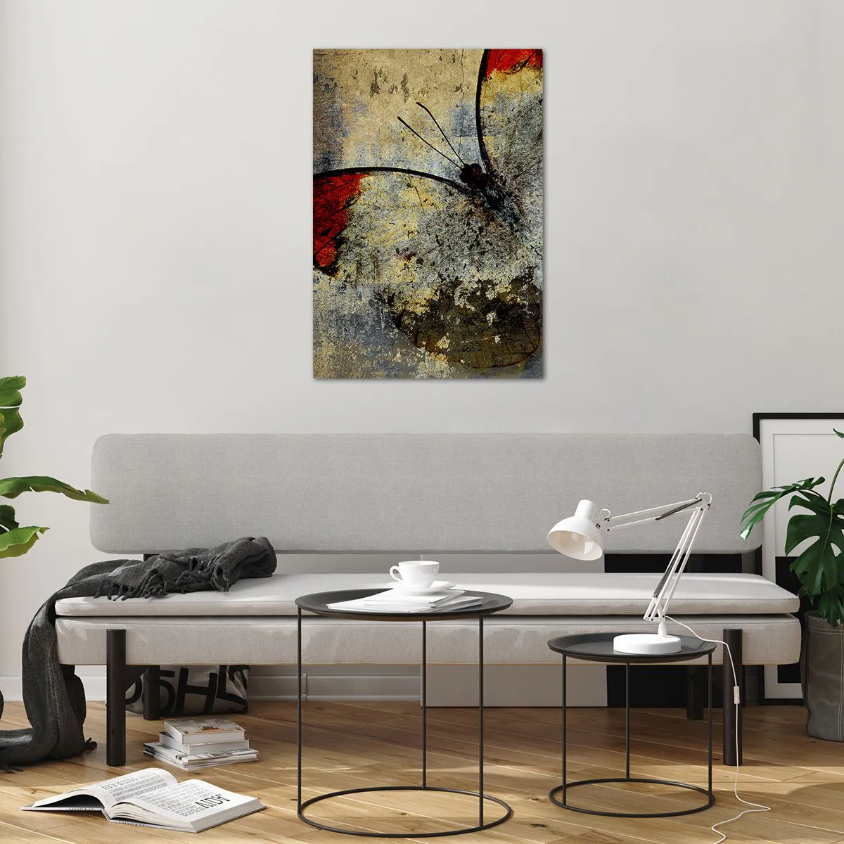 Glasbild - Bild auf glas - Ein Schmetterling in Rot- und Grautönen auf strukturiertem Hintergrund - 70x100cm - Pass auf, bevor ich verschwinde - Moderne Wanddekoration für Wohnzimmer und Schlafzimmer ARTTOR