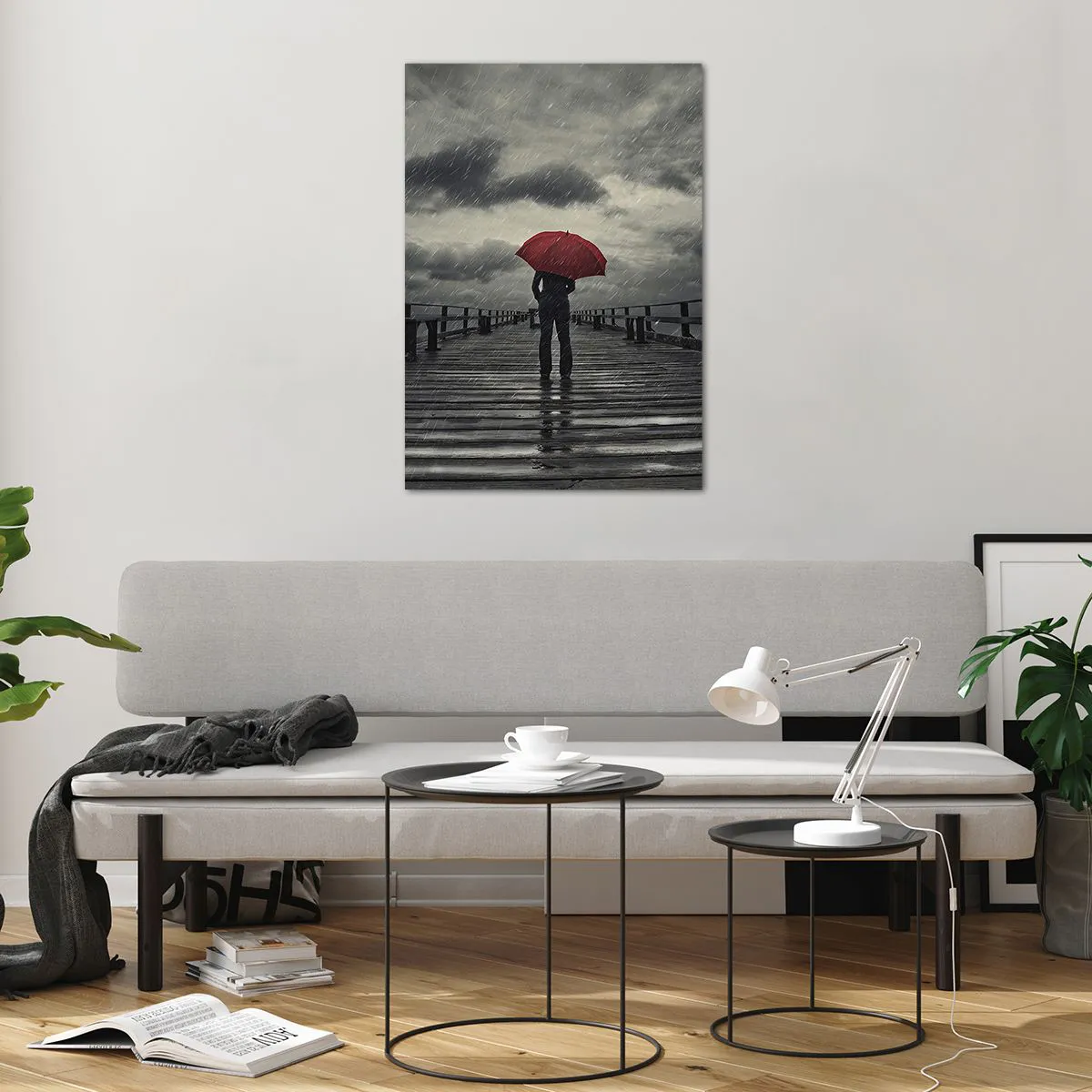Glasbild - Bild auf glas - Eine Person mit einem roten Regenschirm auf einem verregneten Pier - 70x100cm - Es ist egal, dass es regnet - Moderne Wanddekoration für Wohnzimmer und Schlafzimmer ARTTOR