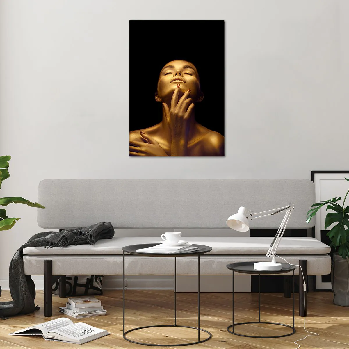 Glasbild - Bild auf glas - Porträt einer Frau in goldenem Glanz auf schwarzem Hintergrund - 70x100cm - Wie goldene Seide - Moderne Wanddekoration für Wohnzimmer und Schlafzimmer ARTTOR