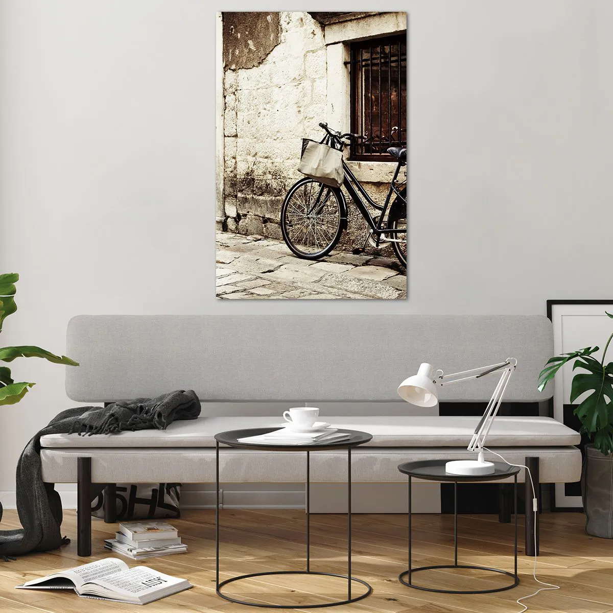 Impression sur verre - Image sur verre - Un vélo contre un mur de pierre avec une fenêtre et une porte de style rétro - 80x120cm - Retour au passé - Décoration murale moderne pour le salon et la chambre ARTTOR