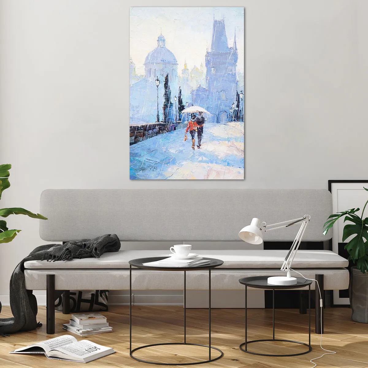 Obraz na szkle - Romantyczna para na moście w deszczu, malarska scena - 80x120cm - Nas zaczarować musiał deszcz - Nowoczesna dekoracja ścienna do salonu i sypialni ARTTOR