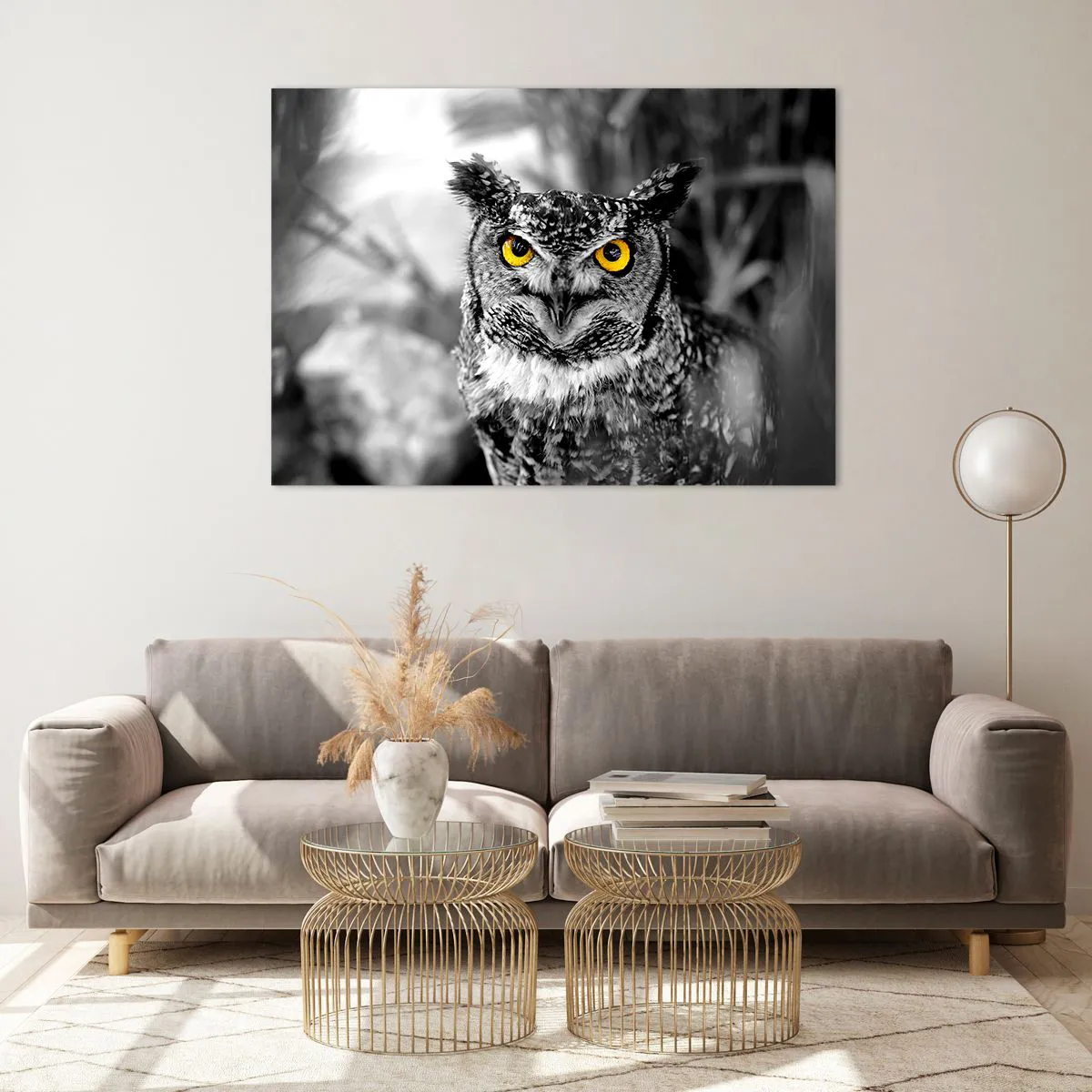 Impression sur verre - Image sur verre - Un hibou aux yeux jaunes sur fond noir et blanc - 100x70cm - Rien ne se cachera - Décoration murale moderne pour le salon et la chambre ARTTOR