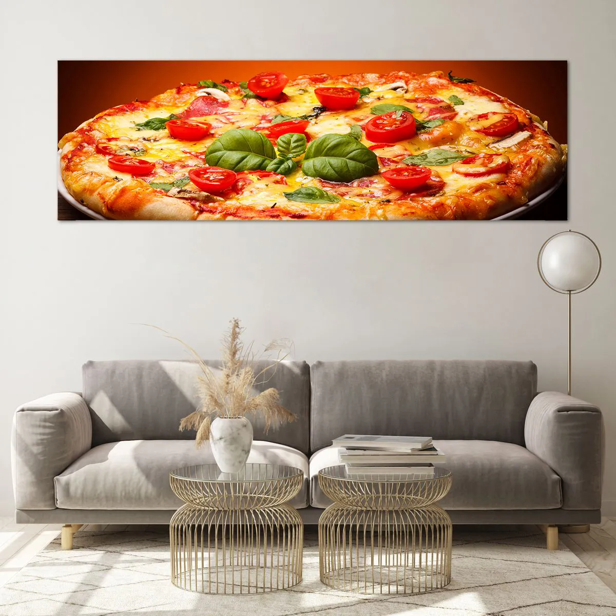 Impression sur verre - Image sur verre - Pizza aux tomates et au basilic sur une table en bois - 160x50cm - Mamma mia! - Décoration murale moderne pour le salon et la chambre ARTTOR