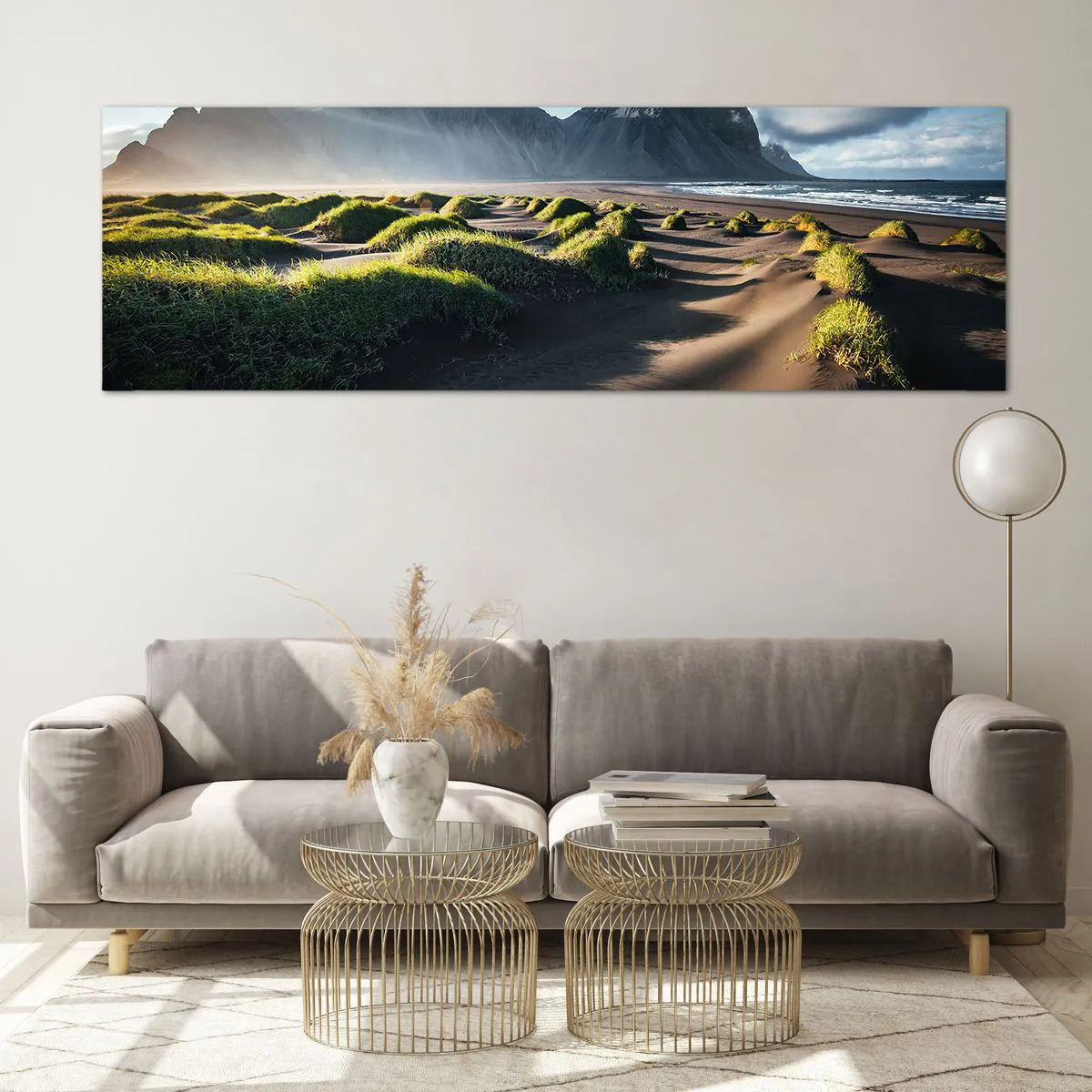 Impression sur verre - Image sur verre - Dunes vertes avec un arrière-plan montagneux sous un ciel bleu - 160x50cm - Harmonie des éléments - Décoration murale moderne pour le salon et la chambre ARTTOR