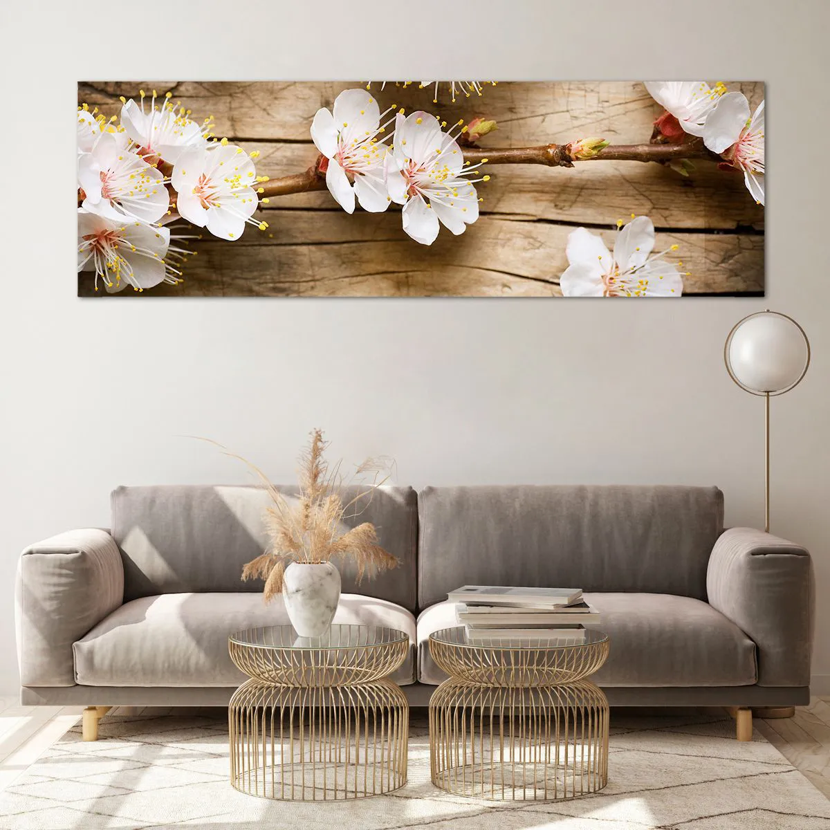 Quadro su vetro - Rami di ciliegi in fiore su uno sfondo di tavola di legno - 160x50cm - Ed è giunta la primavera - Decorazione murale moderna per soggiorno e camera da letto ARTTOR