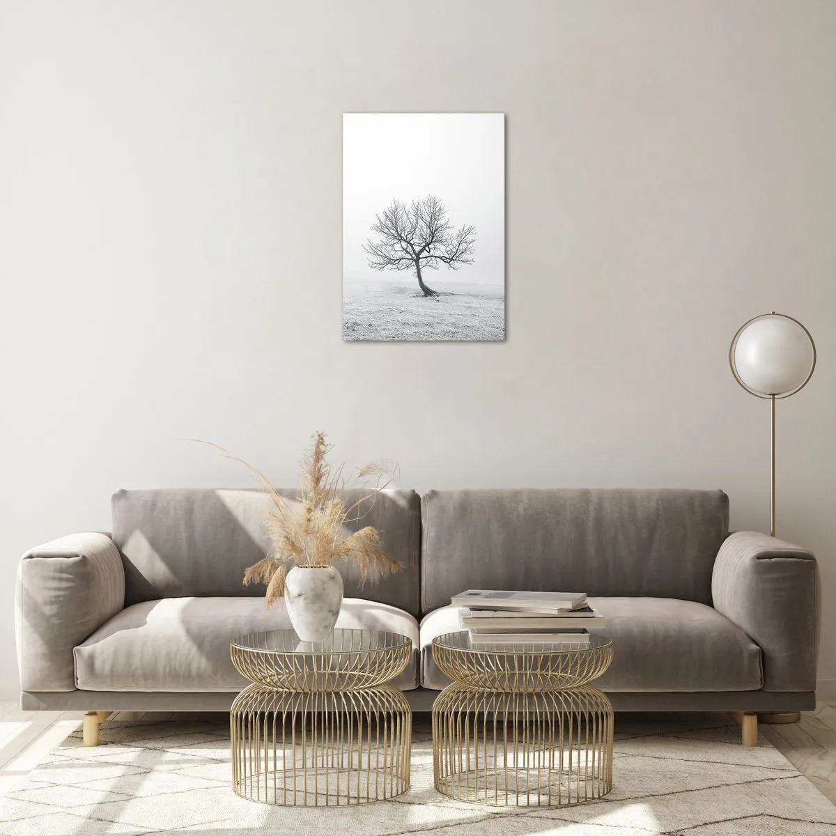 Impression sur verre - Image sur verre - Un arbre solitaire contre le brouillard dans une composition monochrome - 50x70cm - Contre le néant - Décoration murale moderne pour le salon et la chambre ARTTOR