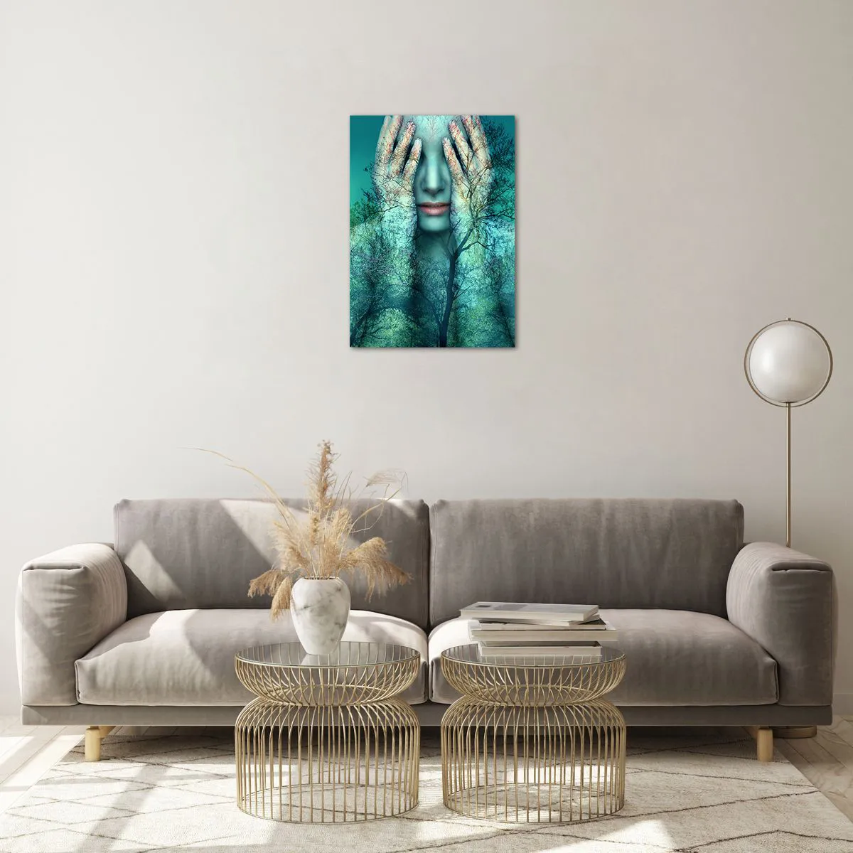 Obraz na skle - Ponořená do modré - 50x70 cm