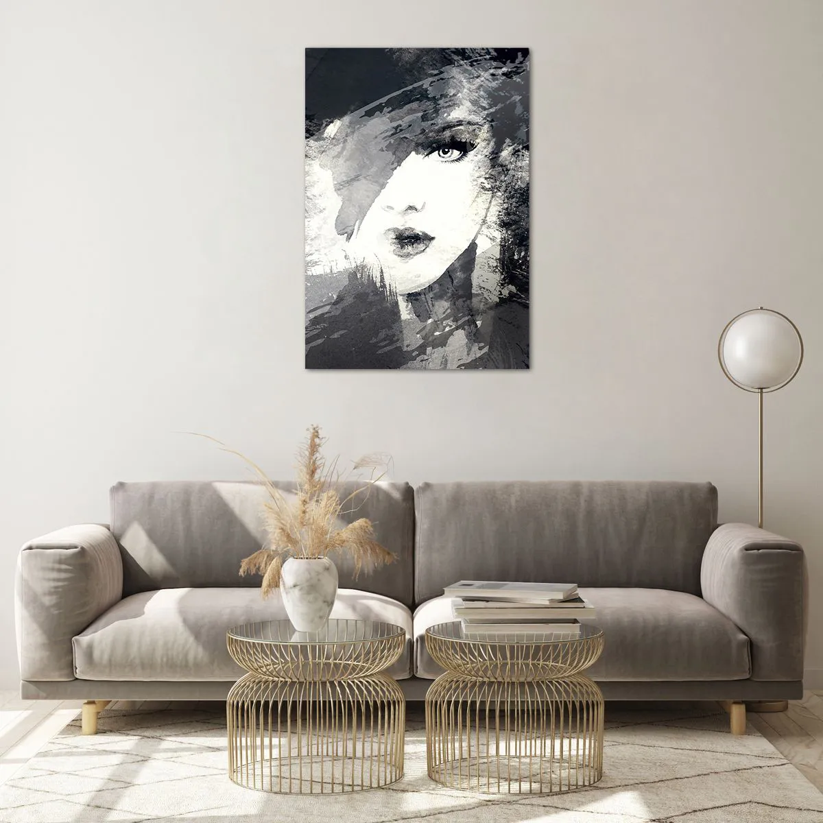 Glasbild - Bild auf glas - Ein abstraktes Frauenporträt in Grautönen mit zarten Akzenten. - 70x100cm - Hinter einem grauen Schleier - Moderne Wanddekoration für Wohnzimmer und Schlafzimmer ARTTOR