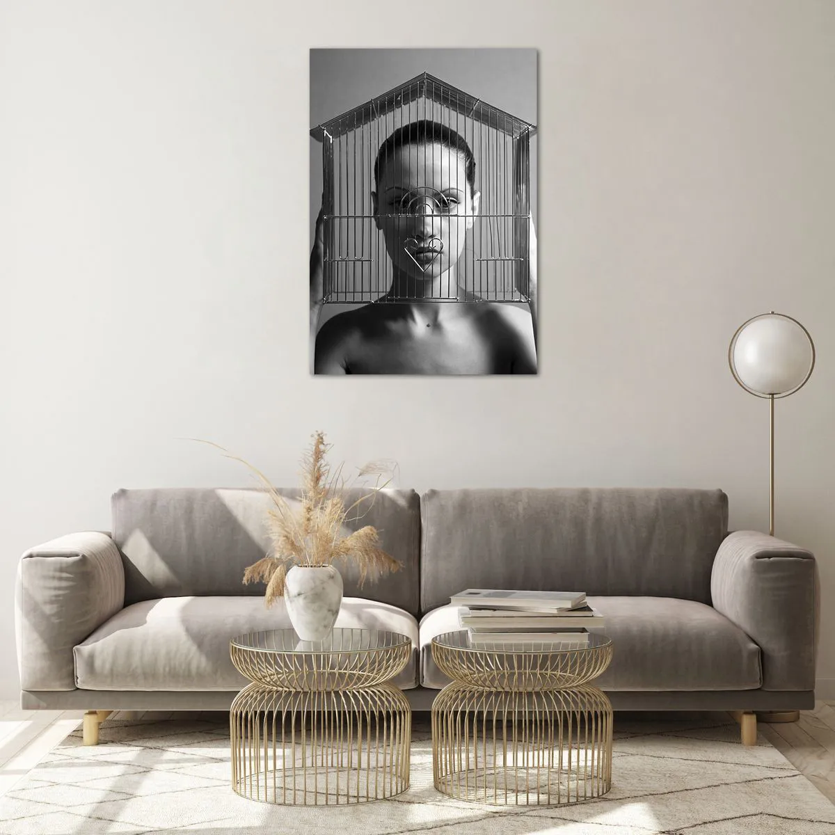 Obraz na szkle - Kobieta za klatką w surrealistycznym stylu - 70x100cm - Portret nieco surrealistyczny - Nowoczesna dekoracja ścienna do salonu i sypialni ARTTOR