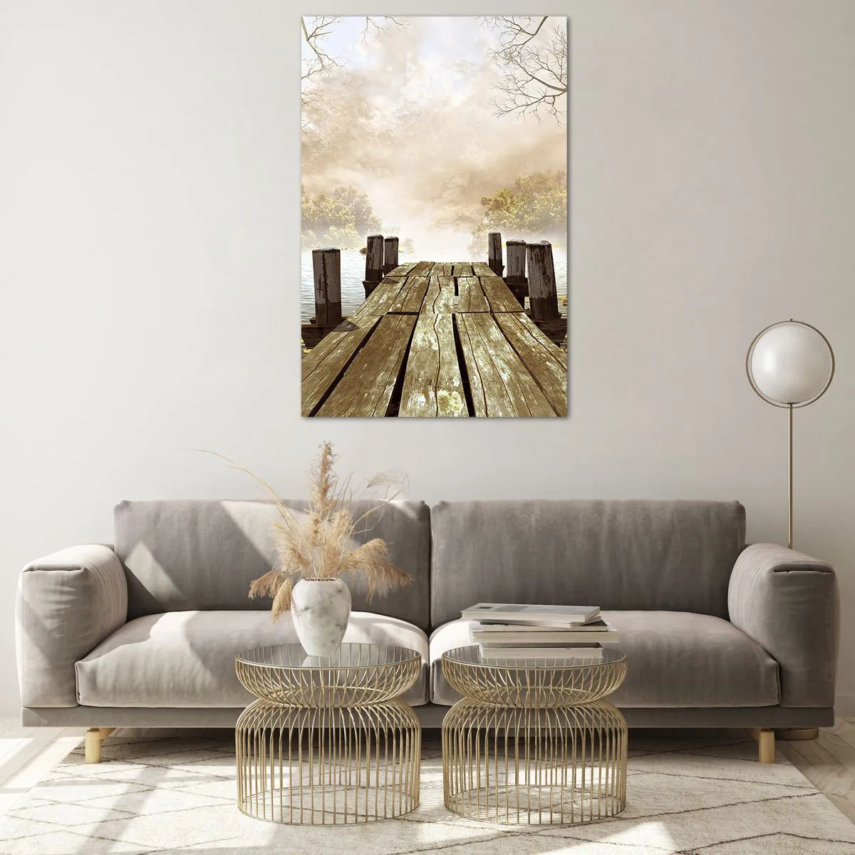 Obraz na szkle - Drewniane molo prowadzące na spokojne jezioro w porannej mgle - 80x120cm - Łagodny smutek jesieni - Nowoczesna dekoracja ścienna do salonu i sypialni ARTTOR