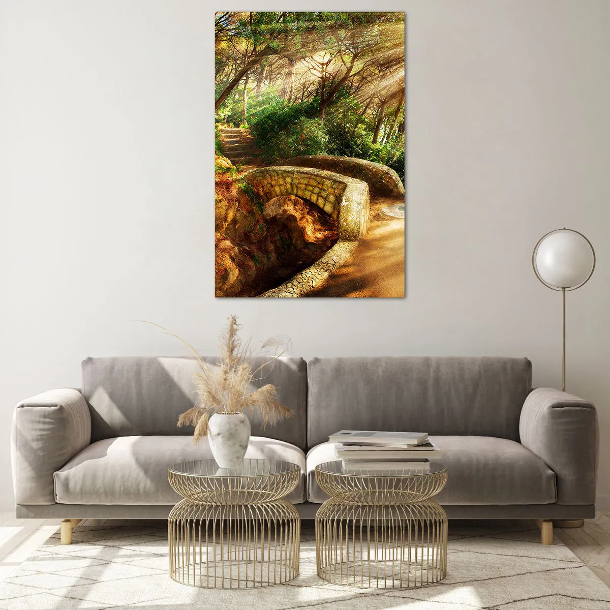 Impression sur verre - Image sur verre - Paysage forestier avec des rayons de soleil et un pont de pierre - 80x120cm - Directement du pont dans une forêt de conte de fées - Décoration murale moderne pour le salon et la chambre ARTTOR