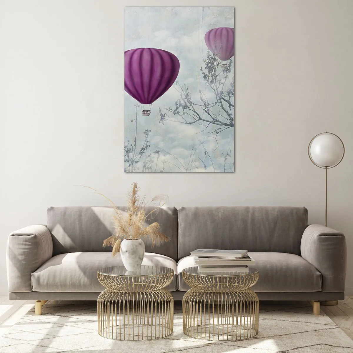Impression sur verre - Image sur verre - Des ballons violets flottant au-dessus des arbres dans les nuages - 80x120cm - Comme des navires dans le ciel - Décoration murale moderne pour le salon et la chambre ARTTOR