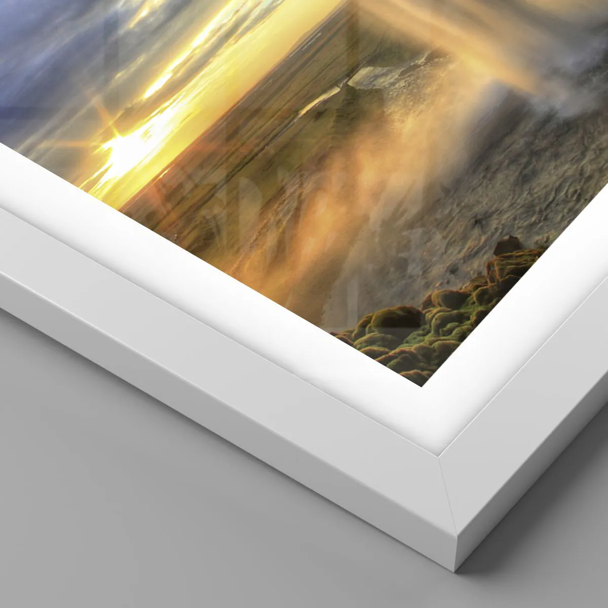 Poster in een witte lijst - De wereld achter een sluier van druppels - 50x70 cm