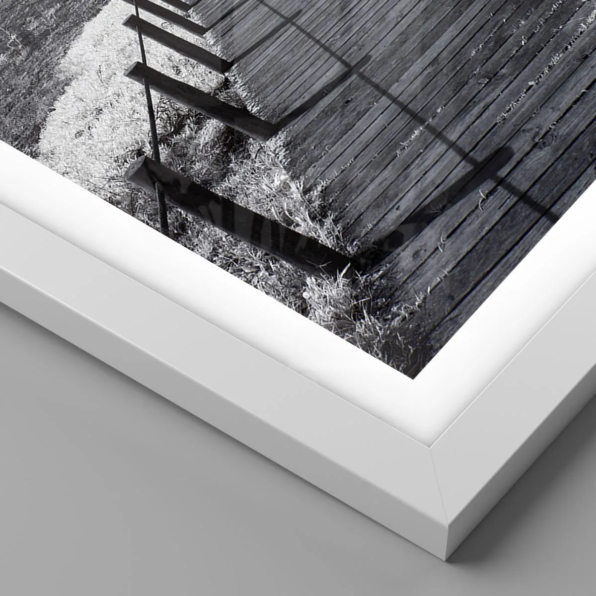 Plakat w białej ramie - Na sam brzeg - 30x40 cm