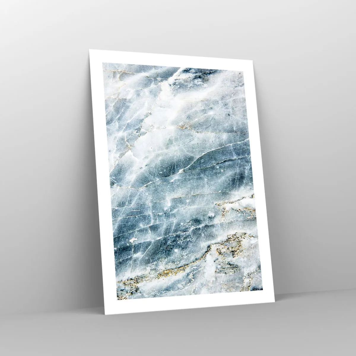 Poster - Blauer Marmor mit subtilen goldenen Adern - 50x70cm - Eiswelt - Moderne Wanddekoration für Wohnzimmer und Schlafzimmer ARTTOR