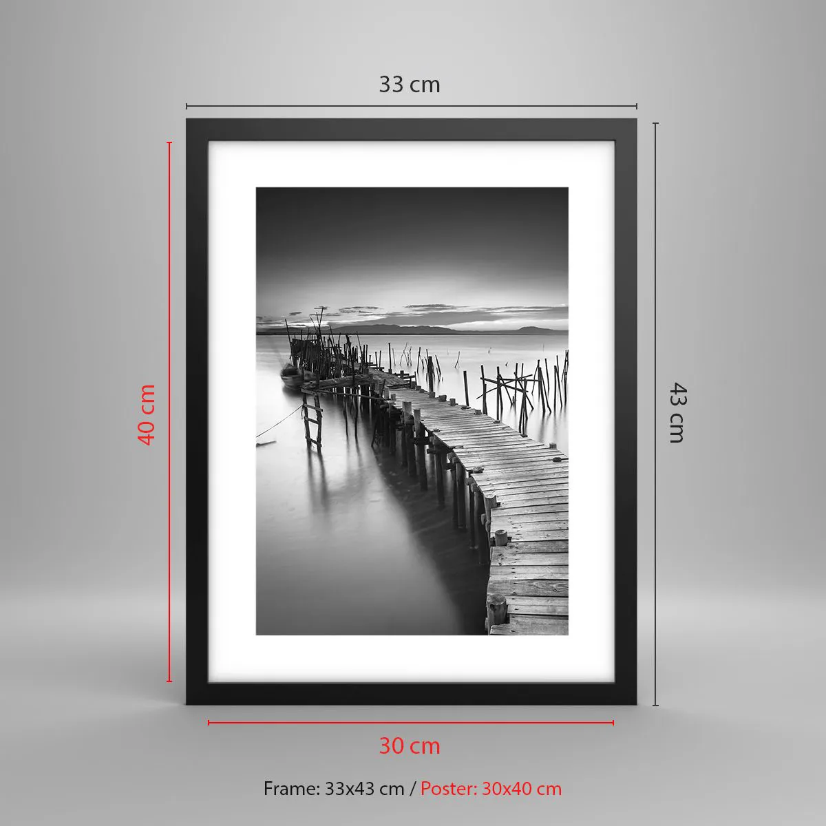 Plakat w czarnej ramie - Spokój zapomnianego brzegu - 30x40 cm