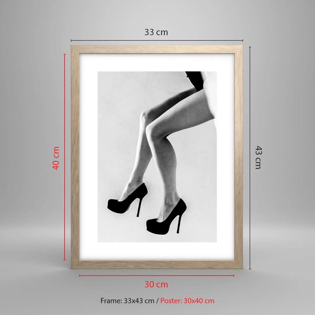 Affiche dans un chêne clair - Poster - Féminité éternelle - 30x40 cm