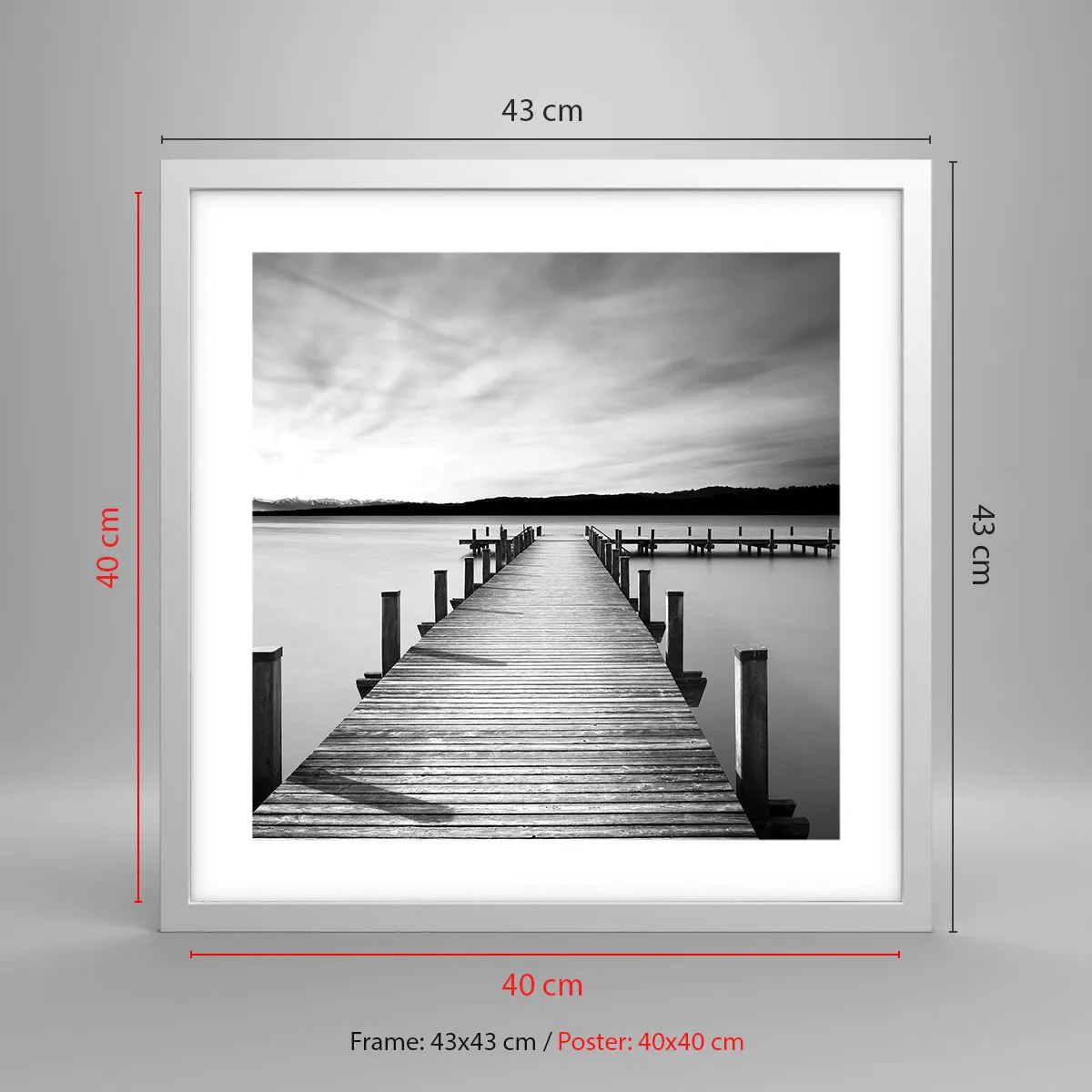 Affisch i vit ram - Vattnet - lugnet - 40x40 cm