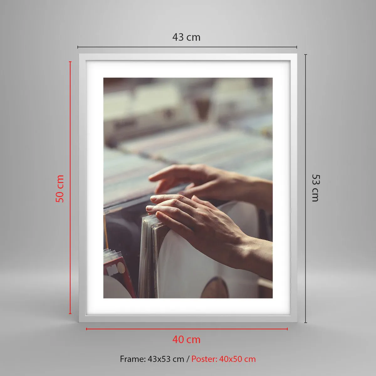 Plakat w białej ramie - W poszukiwaniu wzruszeń - 40x50 cm