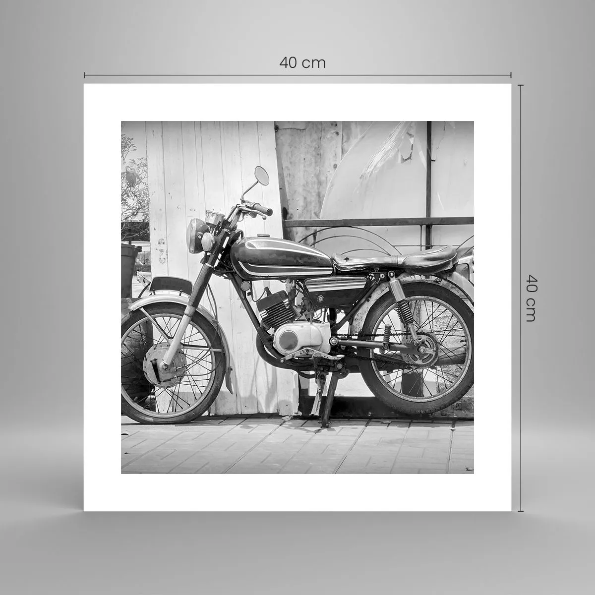 Poster - Clasicul înainte de toate - 40x40 cm