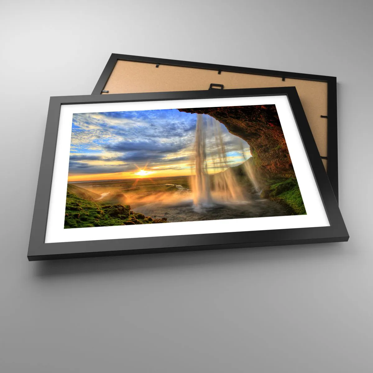 Plakat i sort ramme - Verden bag sløret af dråber - 40x30 cm