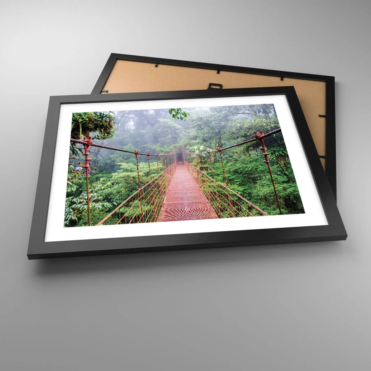 Plakat i sort ramme - Ophængt over kronerne - 40x30 cm