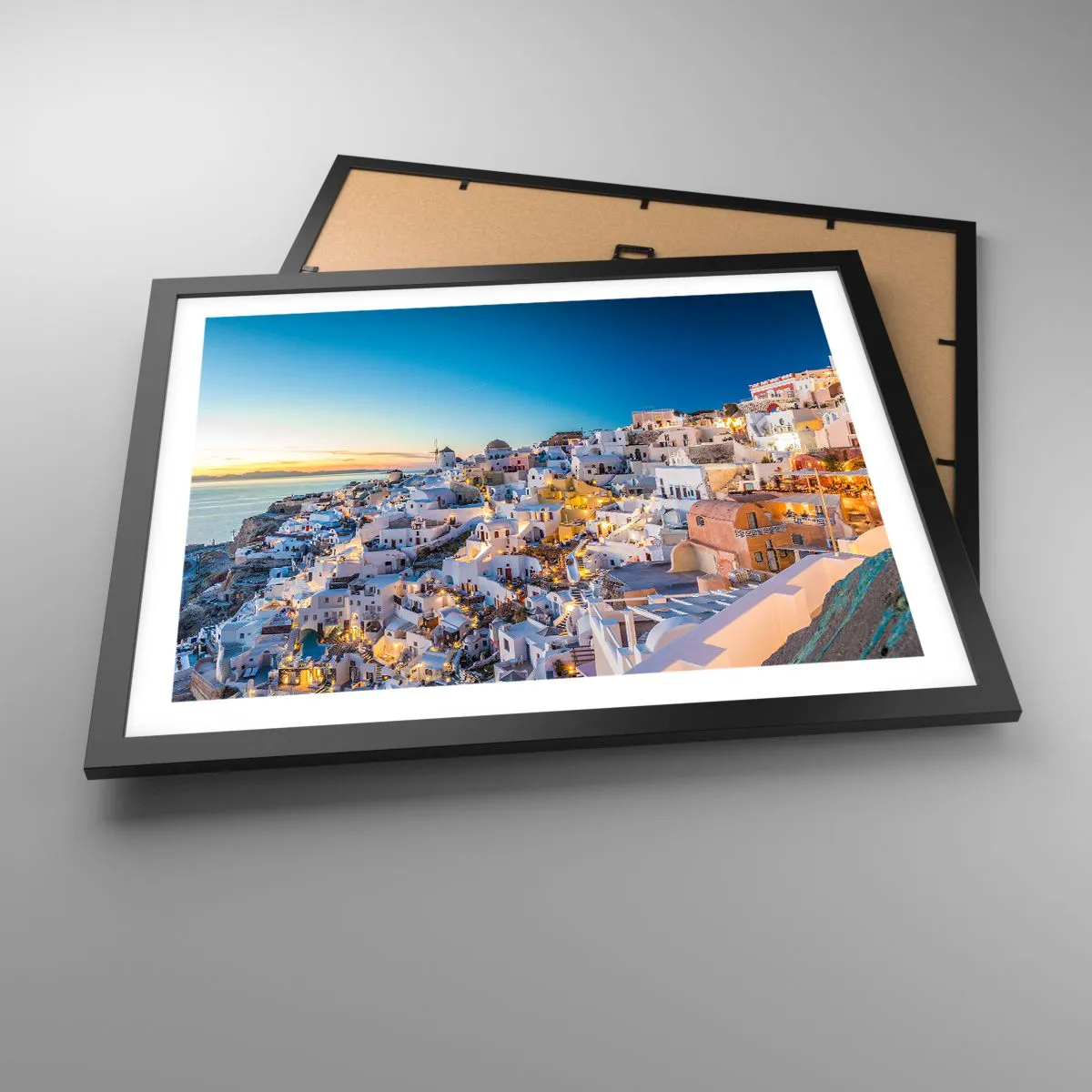 Poster in einem schwarzem Rahmen - Die Essenz des Griechischen - 50x40 cm